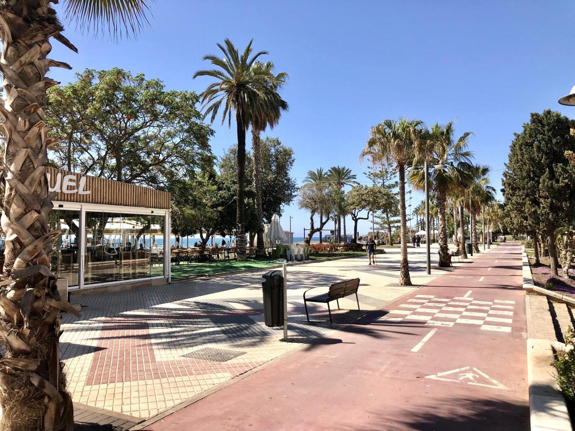 Grand Patio Apartment Torre Del Mar Exterior photo